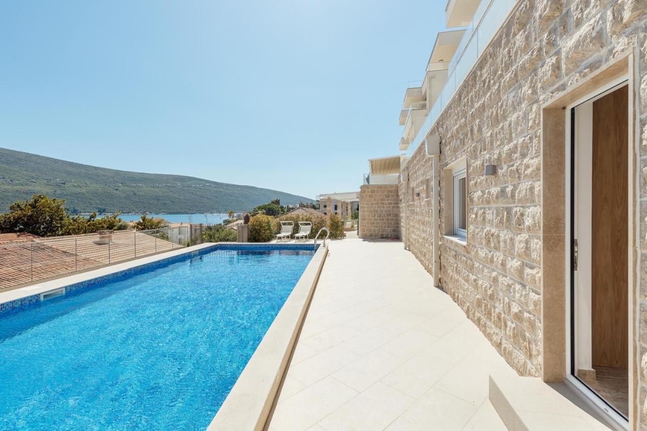 Bella Vista Luxure * Baošići
