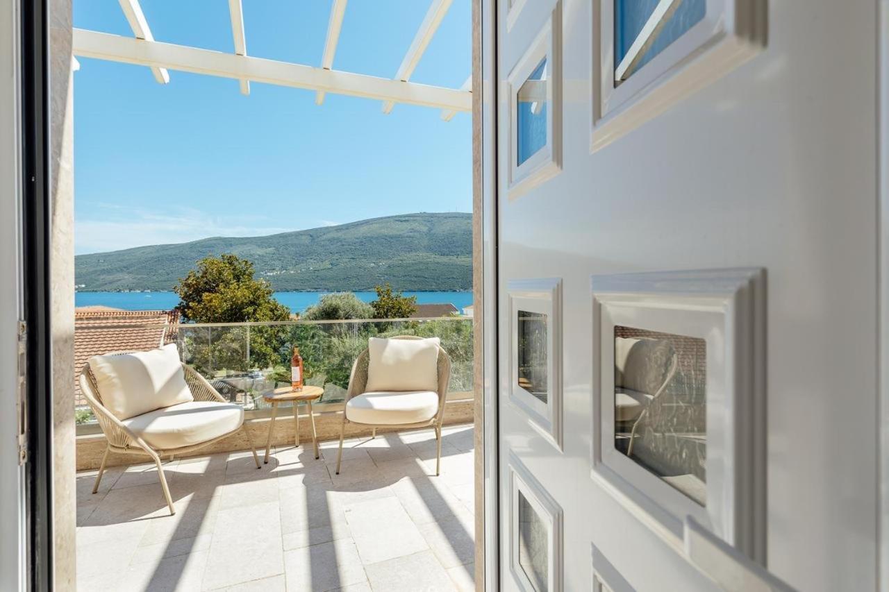 Bella Vista Luxure *
